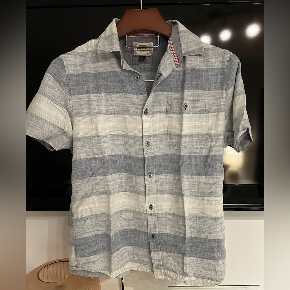 Flag and Anthem button up SS
